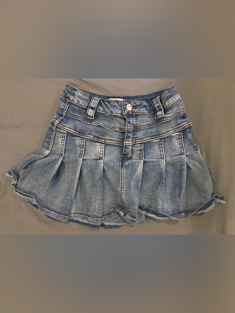 Windsor Blue Denim Pleated Women's Shorts